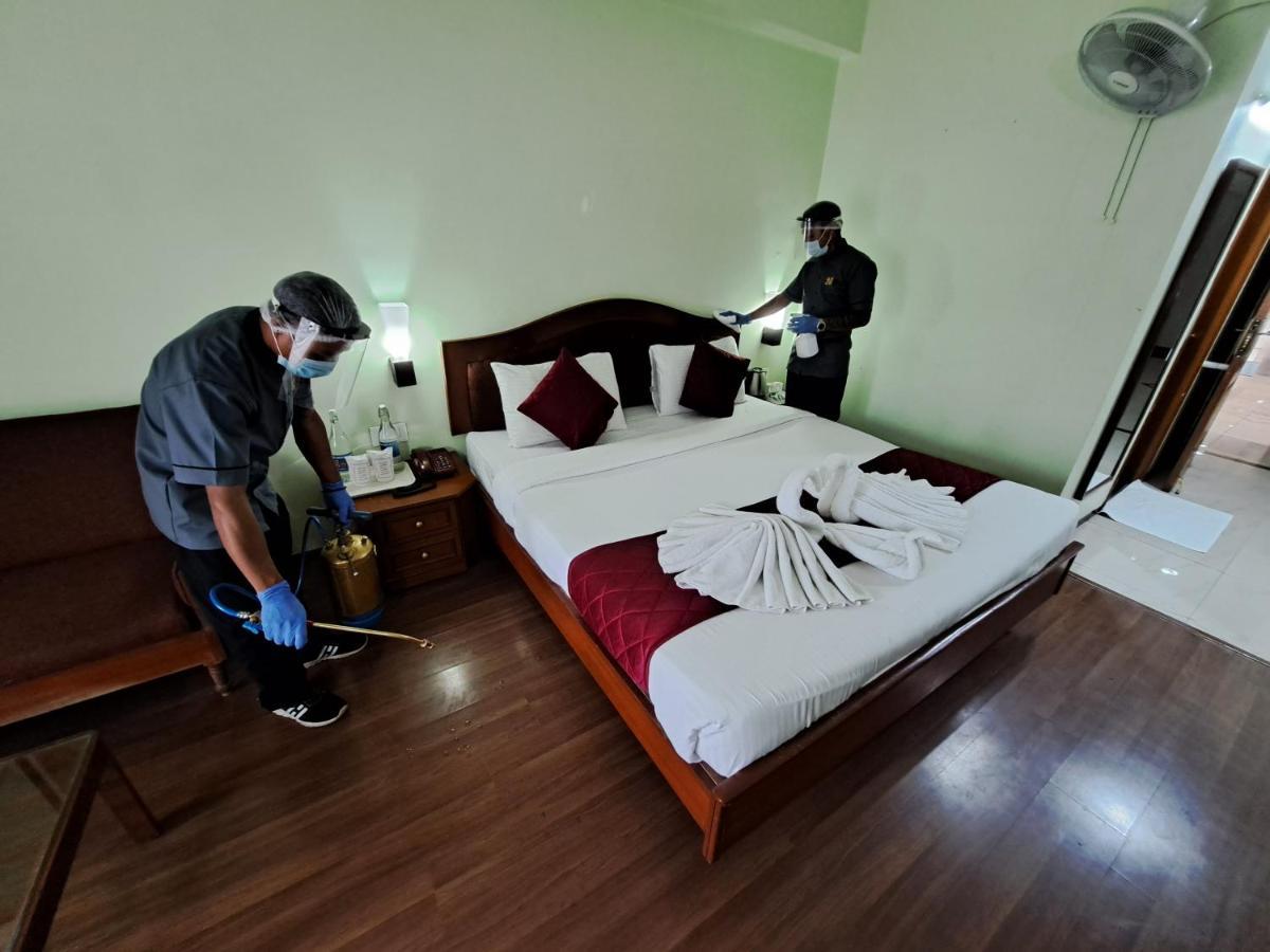 Hotel Preethi Classic Towers Ooty Kültér fotó