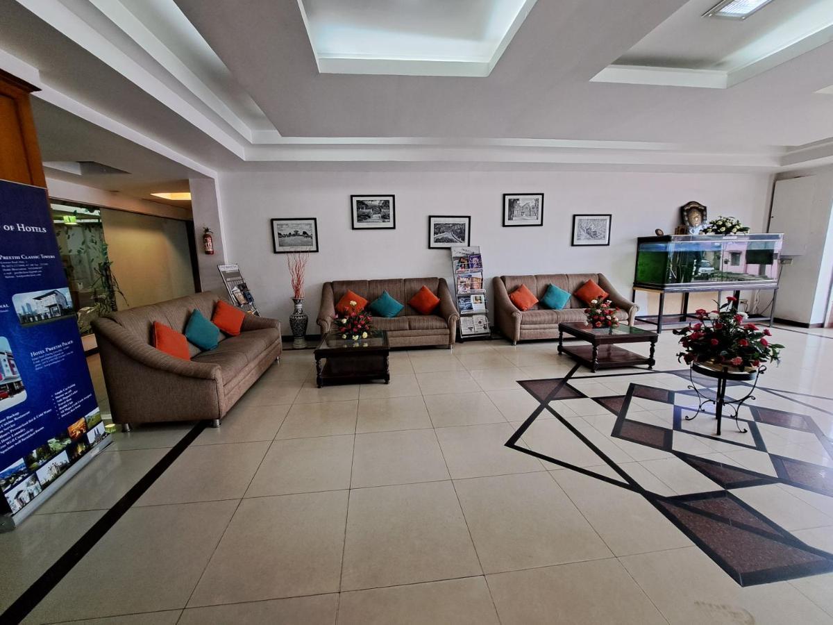 Hotel Preethi Classic Towers Ooty Kültér fotó
